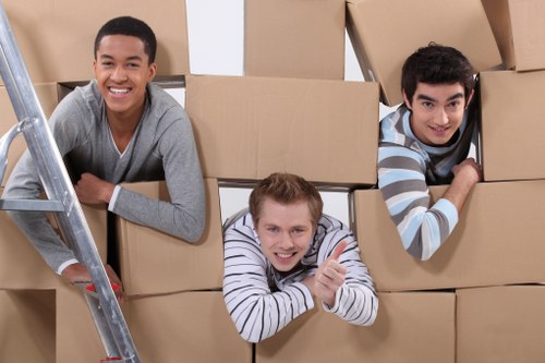 Choosing the right packing service with professional assistance